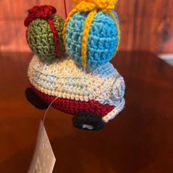 Melange Collection Handmade Crochet Car With Gifts Christmas Ornament peru - Picture 8 of 13